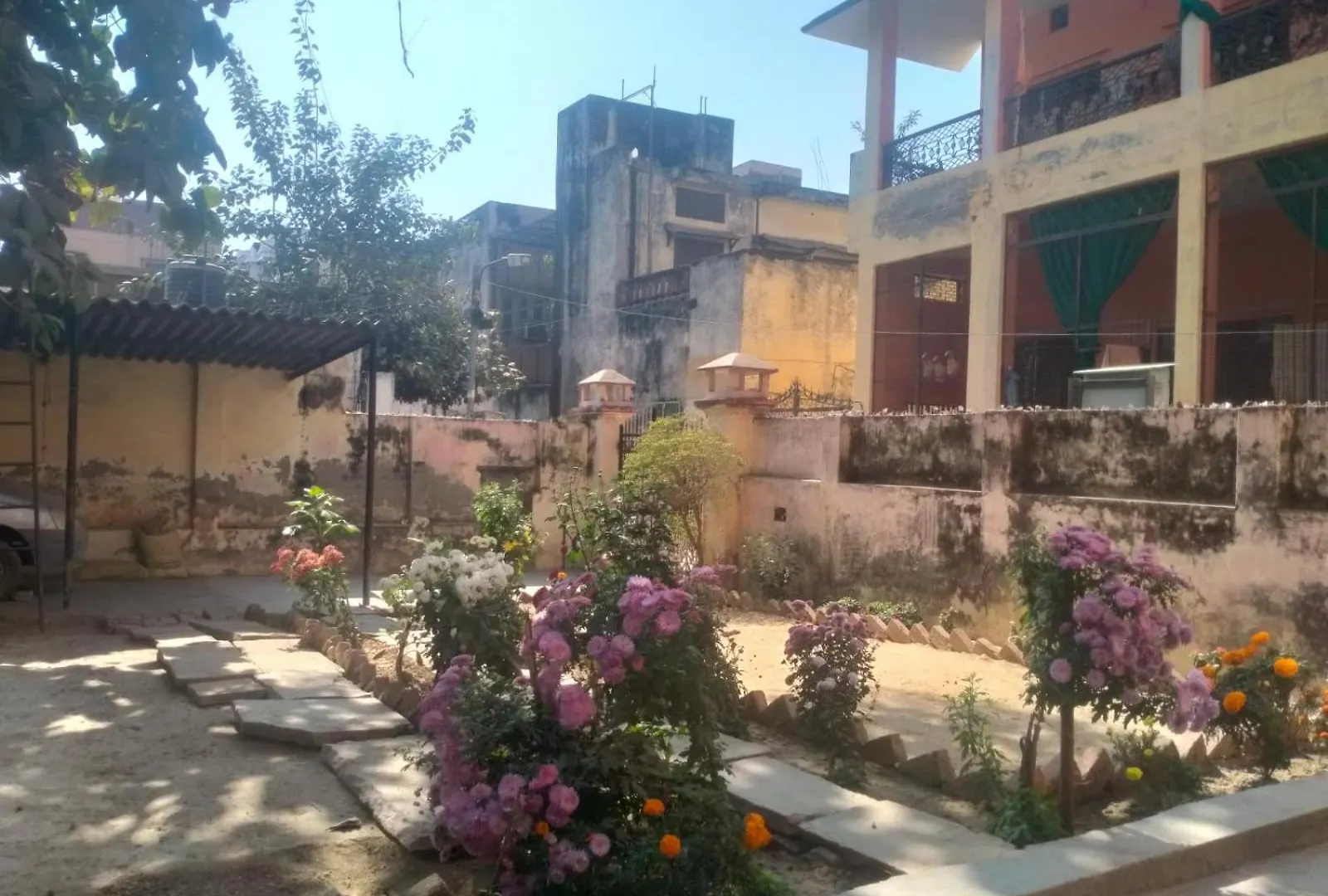 Guest house Shree Narayan Pg Hotel Varanasi